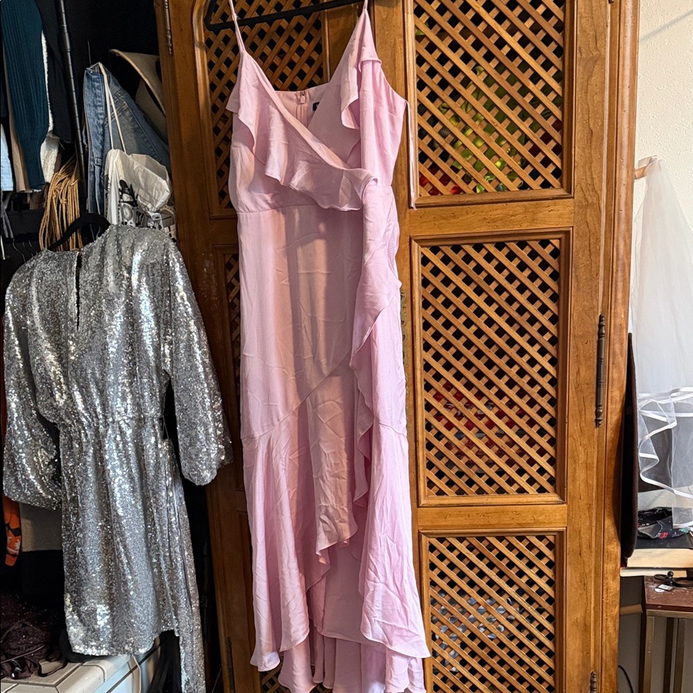 Express Light Pink V-Neck Dress